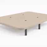 Base tapizada económica Low en tela beige con patas metálicas