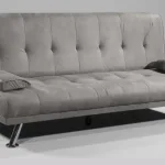 Sofá cama Cesto gris capitoné con dos cojines y patas metálicas cromadas