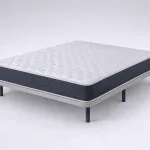 Pack Be Ecospring + base tapizada Low: colchón con laterales gris oscuro sobre base con patas