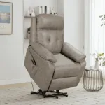 Sillón powerlift cemento 136 elevado en un salón decorado con plantas