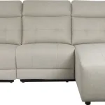 Chaiselongue relax eléctrico Oropesa beig de tres plazas con cabezales altos y chaiselongue a la derecha